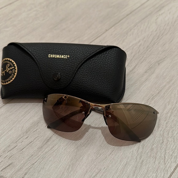 Ray ban sunglasses - Picture 1 of 4